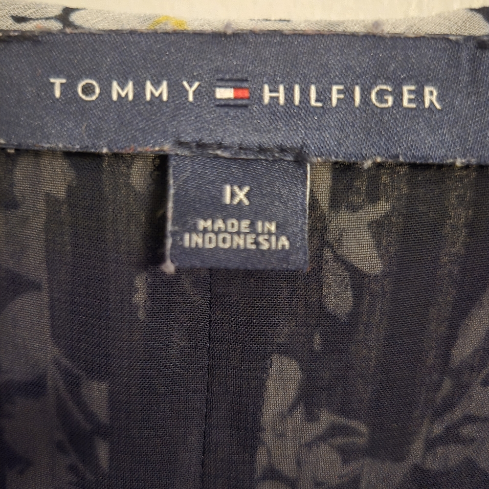 Tommy Hilfiger Black and White Floral Blouse - Picture 2 of 2